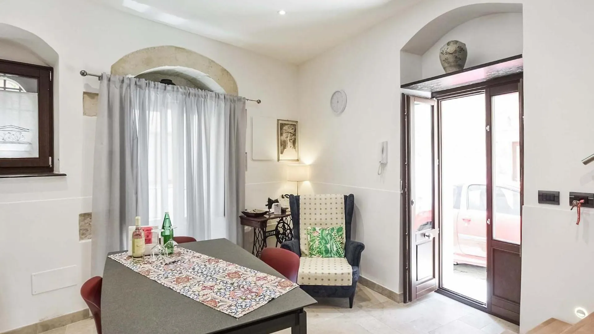 Nice Home In Noto With House A Panoramic View